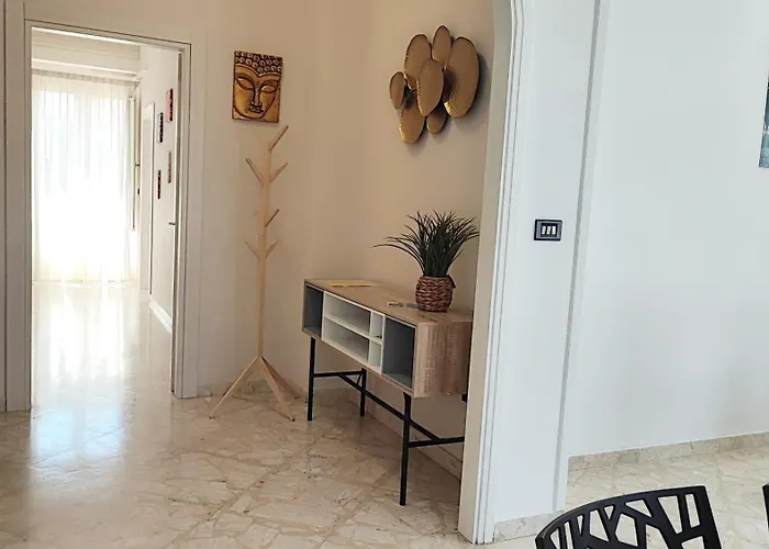 THALNA APARTMENT, Casa Vacanza Porto Cesareo Centro